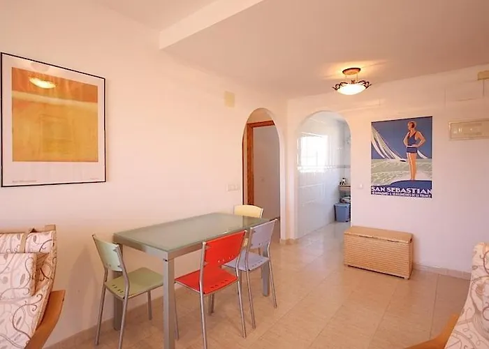 アパート Datiler By Costablancarent